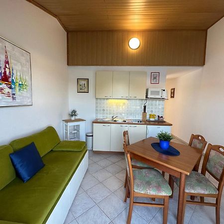 Apartments Marija Lastovo Bagian luar foto