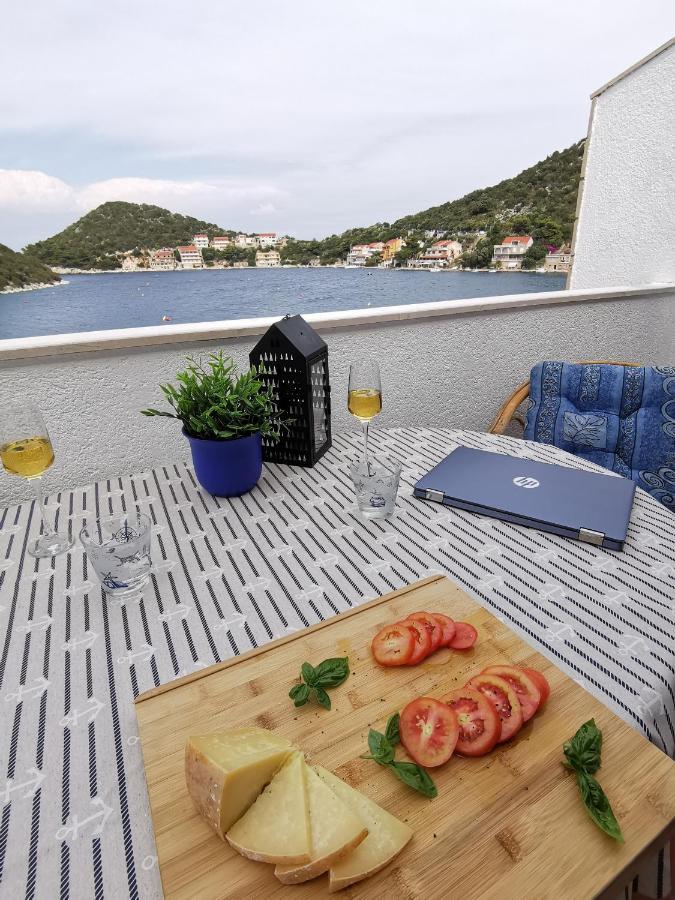 Apartments Marija Lastovo Bagian luar foto