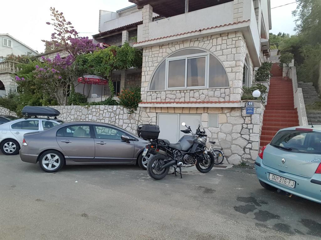 Apartments Marija Lastovo Bagian luar foto